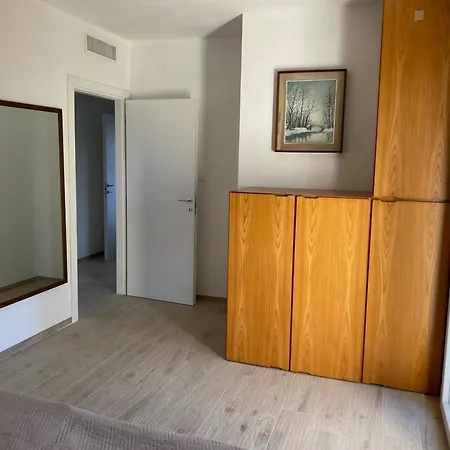 Carlotta Rossa - With Garden And Pool *