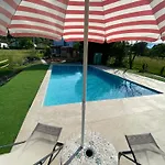 Carlotta Rossa - With Garden And Pool Casa vacanze *