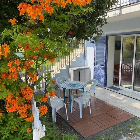 Carlotta Rossa - With Garden And Pool * Colico