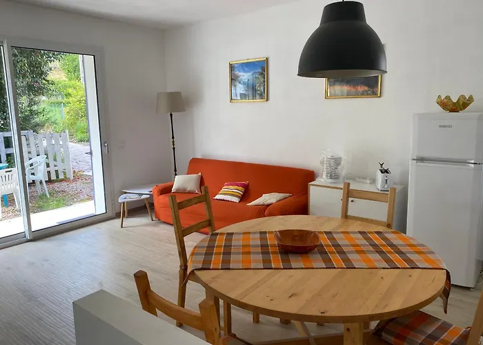 Carlotta Rossa - With Garden And Pool Σπίτι διακοπών