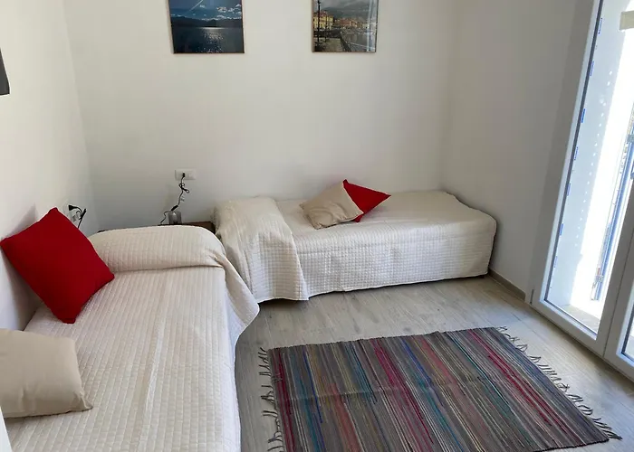 Σπίτι διακοπών Carlotta Rossa - With Garden And Pool Colico