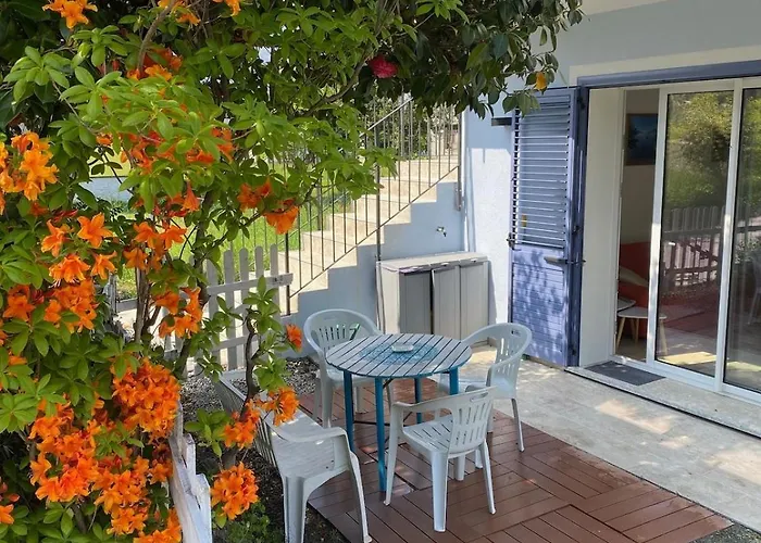 Carlotta Rossa - With Garden And Pool * Colico