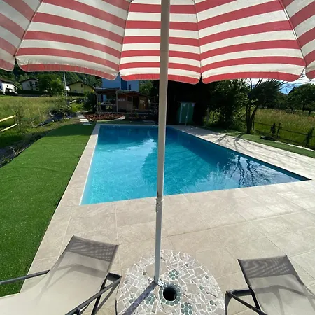 Carlotta Rossa - With Garden And Pool Prázdninový dům *